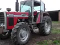Czerwony traktor Massey Ferguson 2640, gotowy do pracy. Poznaj jego massey ferguson 2640 dane techniczne i możliwości.