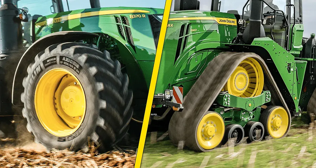 Zielony traktor John Deere z dużymi kołami i gąsienicami. Pokazuje, jak wygląda traktor w akcji na polu.