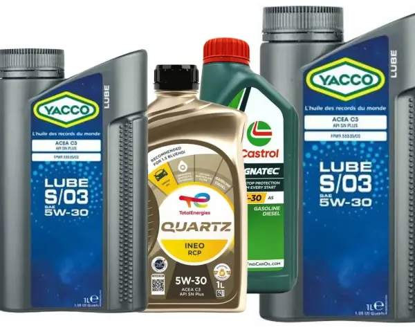 Butelki oleju silnikowego Yacco Lube S/03 5W-30, TotalEnergies Quartz INEO RCP 5W-30 i Castrol Magnatec 5W-30, wszystkie z normą ACEA C3.